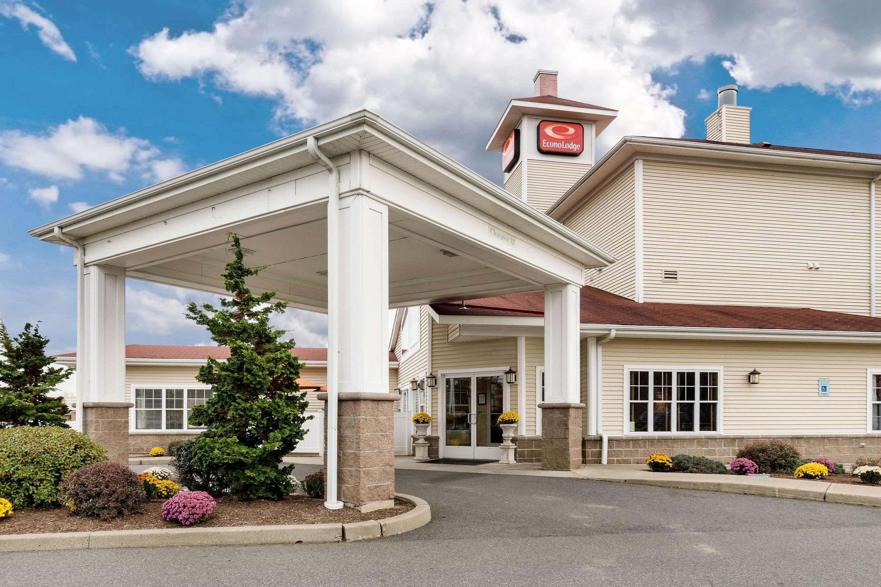 Econo Lodge Hadley Near University Exterior foto